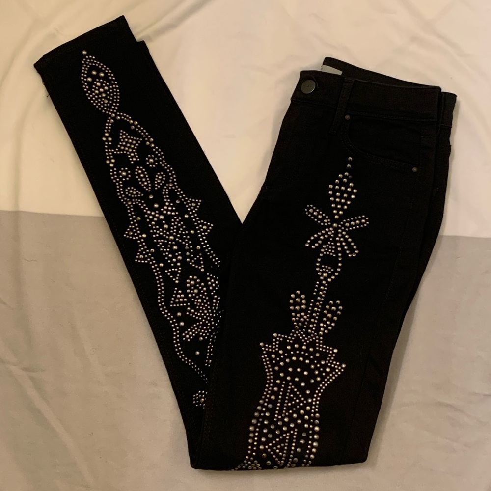 TopShop black Skinny Jean with metal bullet size 25 never before worn